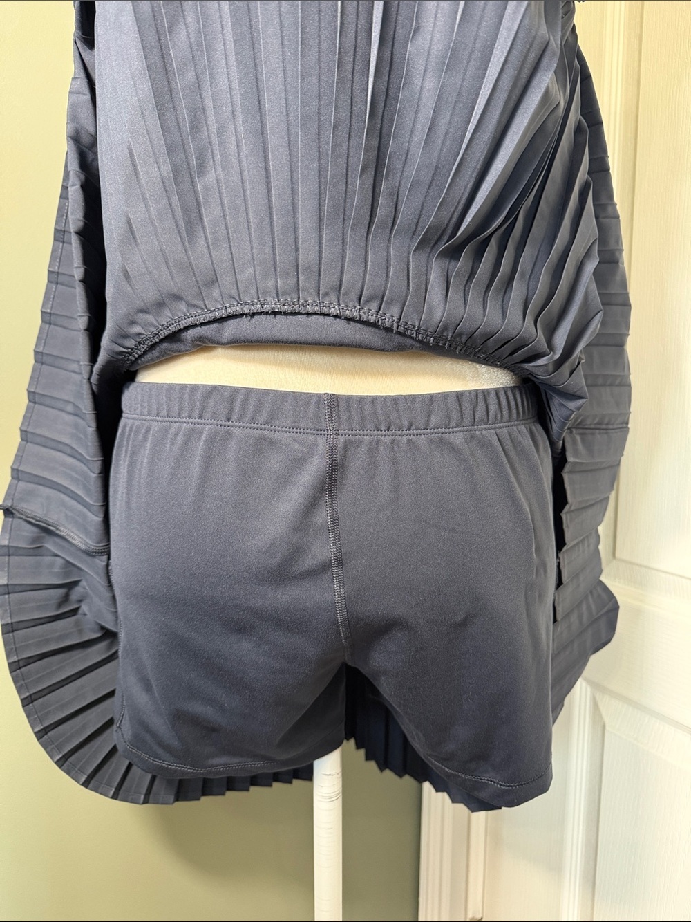 All In Motion Pleated Athletic Dress Built-In Rear access Shorts Navy Large - Picture 8 of 15